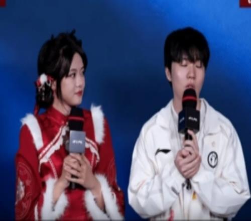 宝可梦火红,叶绿版专为,女性及老年,皇冠体育app下载,皇冠体育官网,澳门皇冠体育,bet皇冠体育在线